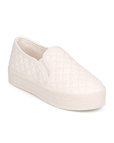 Breckelles DH58 Women Leatherette Quilted Round Toe Platform Slip On Sneaker - White