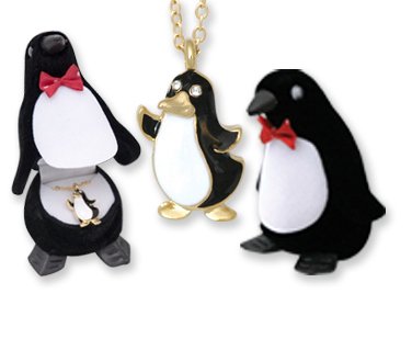 Click here to buy PENGUIN Crystal Necklace in Penguin Gift Box!.