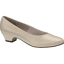 Women's Soft Style&reg; Angel II (11 W in Bone Smooth)