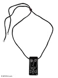 Cedar necklace, 'Quizzical Face' 27.2 L