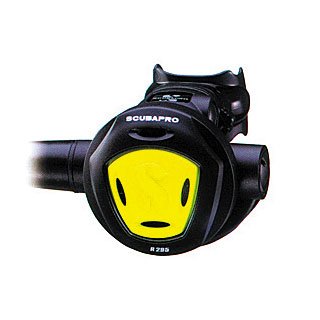 Cover image : スキューバプロ R295 2nd イエロー