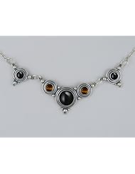 A Delightful Sterling Silver Gemstone Necklace Featuring Black Onyx and Tiger Eye