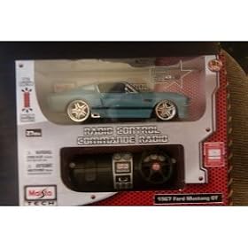 Maisto R C 1:24 1967 Ford Mustang - Colors Mhz May Vary from Nikko R/C