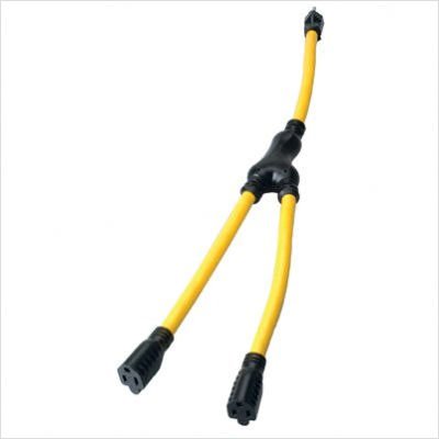 Coleman Cable - Adapters 15 Amp Y Adapter: 172-09018 - 15 amp y adapter