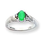 14k White Gold .02ct Diamond & Emerald BirthStone Ring