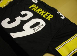 Willie Parker Signed Black Steelers Jersey