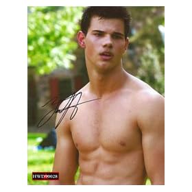  Shirtless Taylor Lautner Signed Gq 8x10