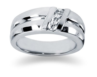 0.15 ctw. Woman's Round Diamond Wedding Band in Platinum