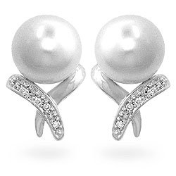 14k Gold Freshwater Pearl Diamond Stud Earrings