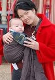 Lite-on-Shoulder Baby Sling(Urban Garden)