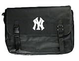 New York Yankees Logo Messenger Bag / BRAND NEW