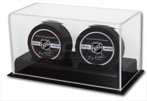 ICE HOCKEY PUCK TWIN PUCK DISPLAY CASE