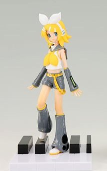 Cover image : VOCALOID 鏡音リン EXフィギュア