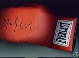 MICKY WARD AUTOGRAPHED Everlast BOXING GLOVE (BOXING)