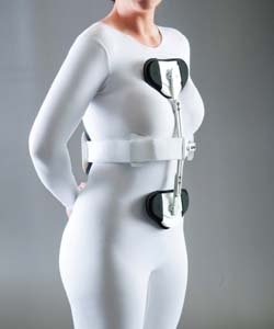 Brace: Cross - Pectoral