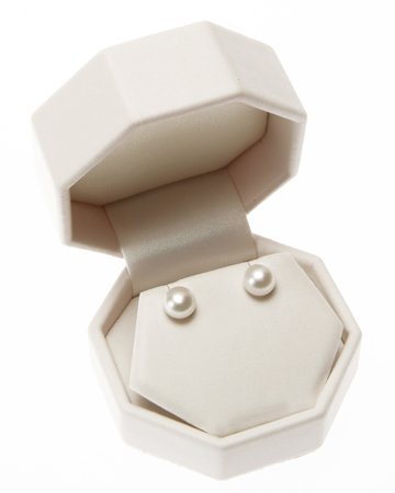 7 mm Fresh Water, White Pearl Studs with 14K Gold Clasp
