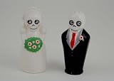 Newlydeads Bride and Groom Salt & Pepper Shakers Set, Halloween / Wedding / Goth