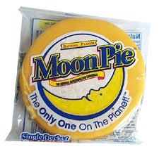 Moon Pies, Single Decker Banana  24 count by Chattanooga Bakery