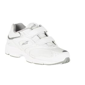 Buy Avia 340 Walking Shoes by Avia