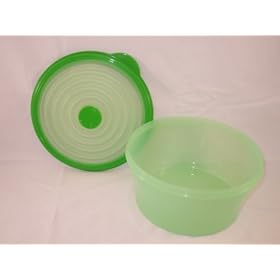 Tupperware Stuffables Storage Bowl Container in Prairie Green (8 cup capacity) by Tupperware