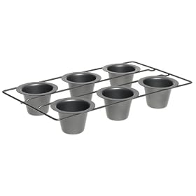 Click here to buy Chicago Metallic Gourmetware Nonstick 6-Cup Popover Pan by Chicago Metallic.