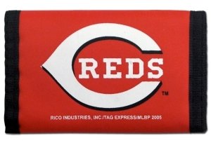 Caseys Distributing 2499499507 Cincinnati Reds Nylon Trifold Wallet