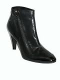 MODERN VINTAGE Zamara Ankle Boot in Black