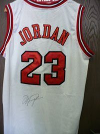 Signed Jordan, Michael (Chicago Bulls) Authentic Chicago Bulls Jersey