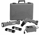 Makita 6019DWLE 7.2-Volt Ni-Cad 3/8-Inch Cordless Drill/Driver with ML702 Flashlight