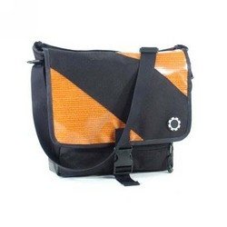 DadGear Sport Diaper Bag Orange Whip 31xHeONtG4L. SL500 DadGear Sport Diaper Bag Orange Whip