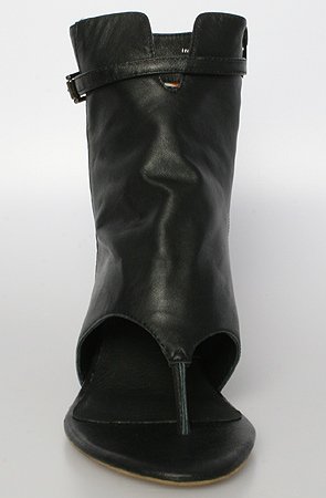 80%20 The Sophie Hidden Wedge Thong in Black,Shoes for Women from 80%20