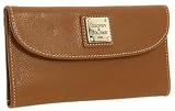 Dooney & Bourke Calf Leather Continental Clutch Sand Reviews Dooney & Bourke Calf Leather Continental Clutch Sand Reviews