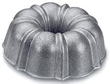 Bundt Pan 6 cup capacity 7-1/2" diam. Heavy Duty Cast Aluminum with Commercial Non Stick Coating