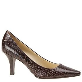 AK Anne Klein Women's Weber Pump