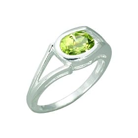 1.25 Carats Oval Shape Genuine Peridot Sterling Silver Ring