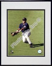 San Diego Padres Tony Gwynn 1998 Fielding Action Matted 8X10 Photo In Aluminum Frame