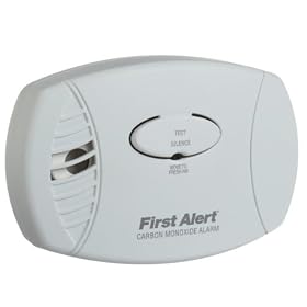 First Alert CO600A Plug-In Carbon Monoxide Alarm