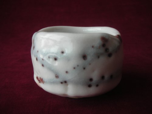 【ぐい呑み】 桑原小三郎 雪志野・ぐい呑み 木箱付 酒器