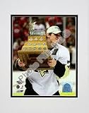 Photo File Pittsburgh Penguins Evgeni Malkin With Conn Smythe Trophy 8X10 Matted Photo