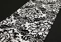 Wholesale wedding Flocking RUNNER - Black & White