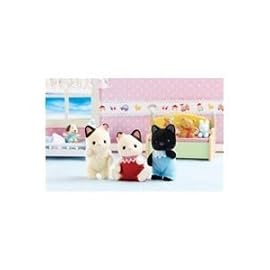 International Playthings Calico Critters Tuxedo Cat Triplets