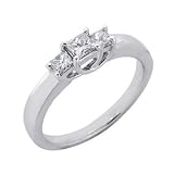 14k White 3 Stone 0.5 Ct Diamond Ring - Size 7.0