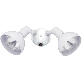 Heath Zenith SL-5403-WH 300 Watt Fixture with Dusk to Dawn Control, Metal Lampcovers, White