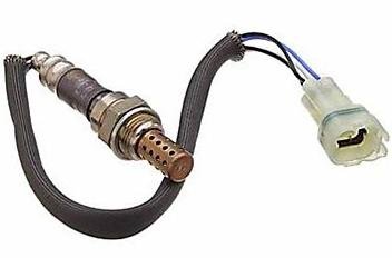 98 99 00 SUZUKI CHEVROLET GEO Denso Oxygen Sensor 2344049