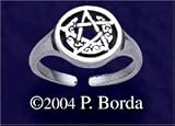 Crescent Moon with Circle Toe Ring