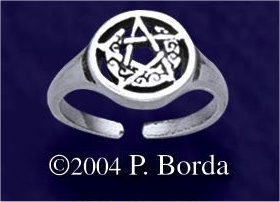Crescent Moon with Circle Toe Ring