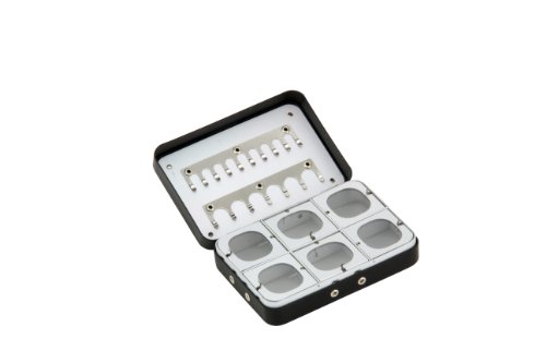 Okuma Traditional Black Aluminum 6 Window Fly Box with Hooks