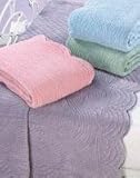 IMAGE OF FIESTA VELVET GREEN TWIN QUILT