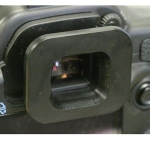 Think Tank Eyepiece Adapter, Connects Hydrophobia 300 - 600 to the D40/D50/D60/D70/D80/D90/D200/D300/D300s/D3000 & D5000 Nikon DSLR Cameras
