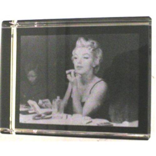 Merilyn Monroe Etched Glass Paper Weight Case Pack 6 - 640980